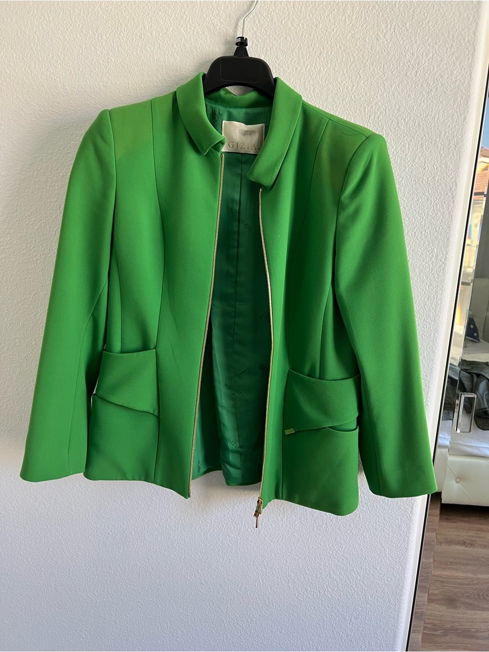 Women's Emerald Green Zip-Front Blazer